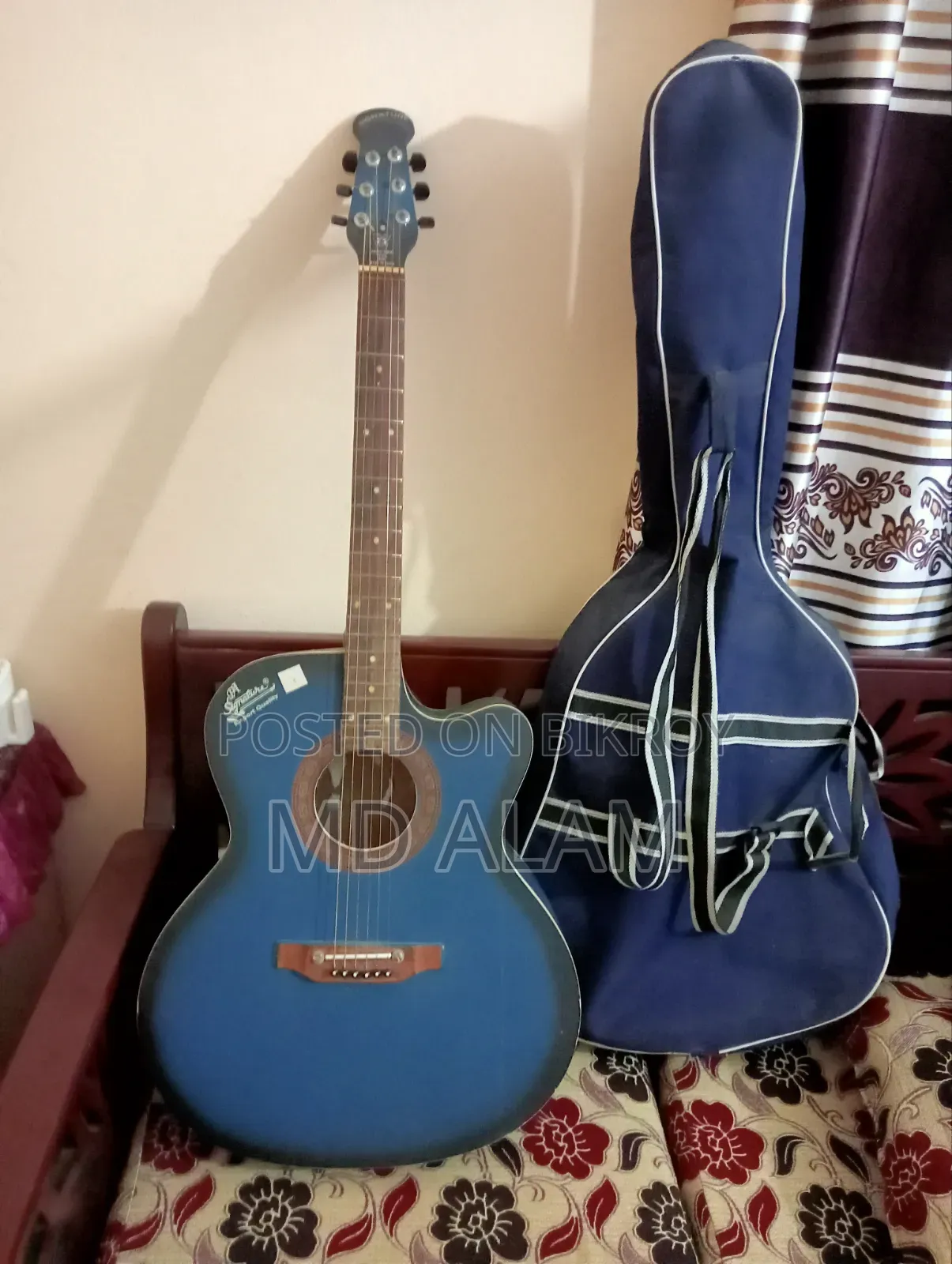 গিটার টি বিক্রি হবে