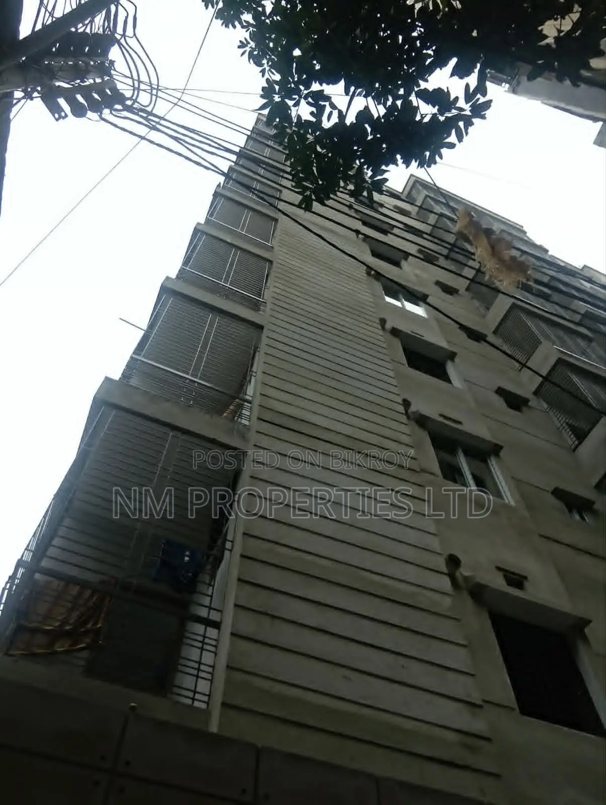 মিরপুরে ফার্নিশড ৩ বেডরুমের অ্যাপার্টমেন্ট বিক্রির জন্য