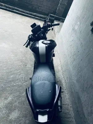 TVS Apache 160 4V 2019 Orange