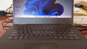 Laptop Dell Vostro 3400 4GB Intel Core I3 HDD 128GB