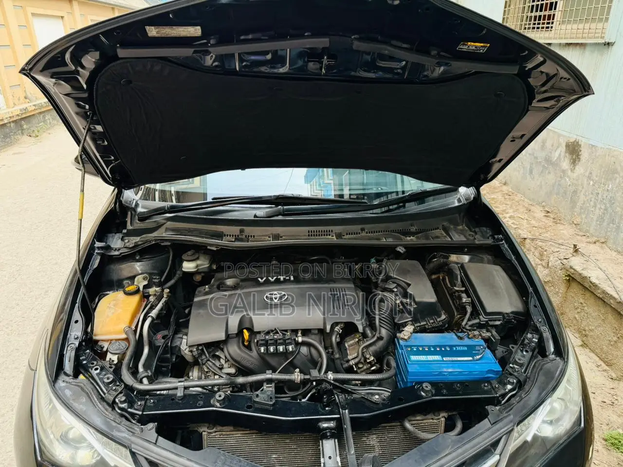 Toyota Auris 2012 Black