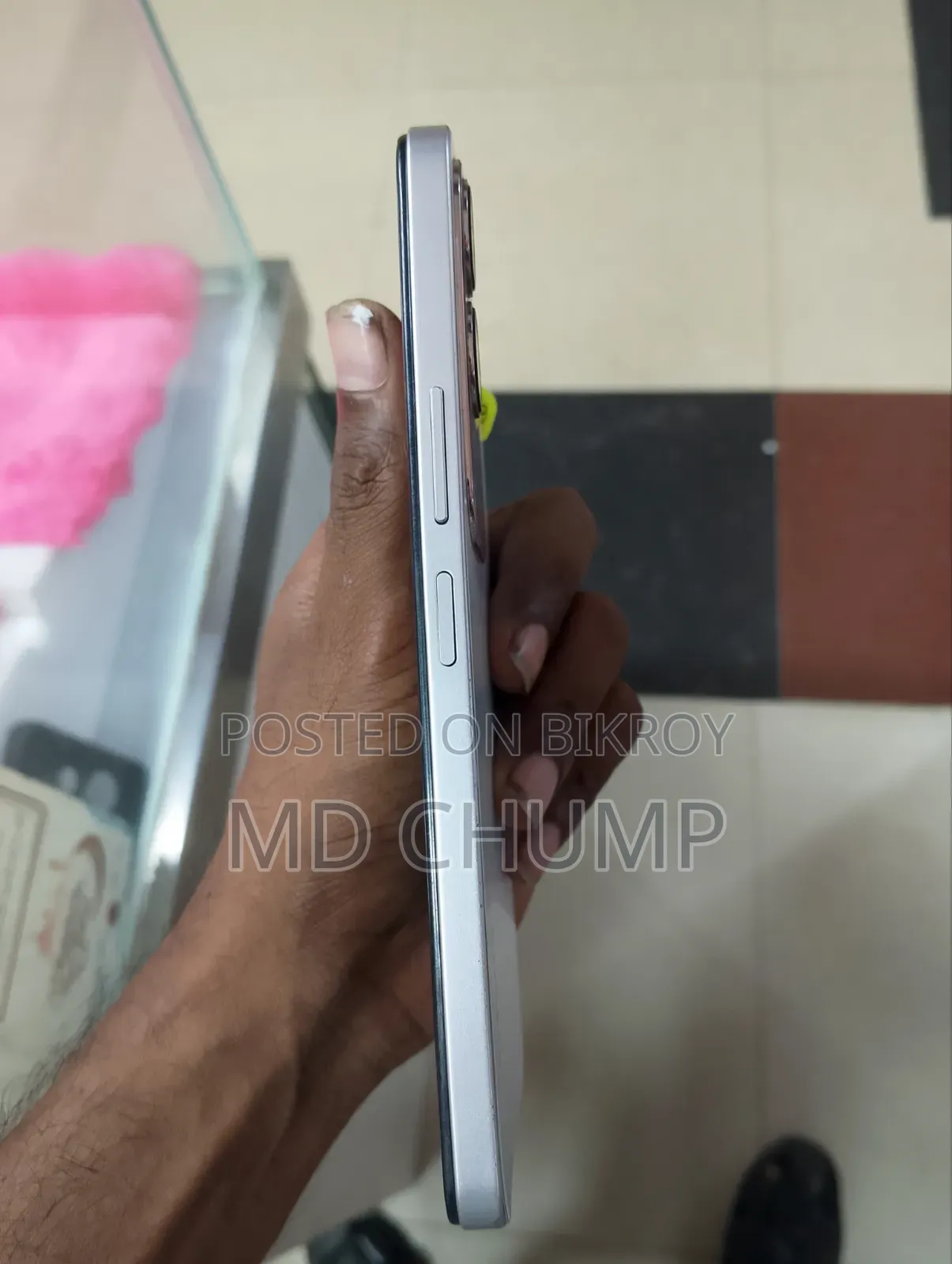 Vivo Y19s 128 GB White