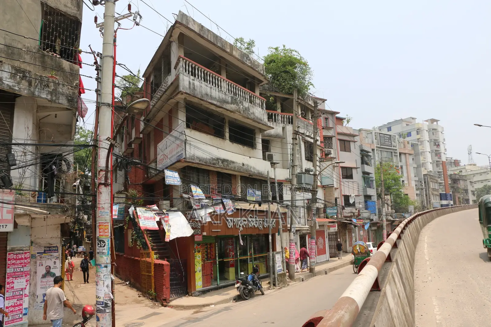 10-Bedroom House in Khilgaon for Sale