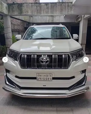 প্রাদো ভাড়ার জন্য