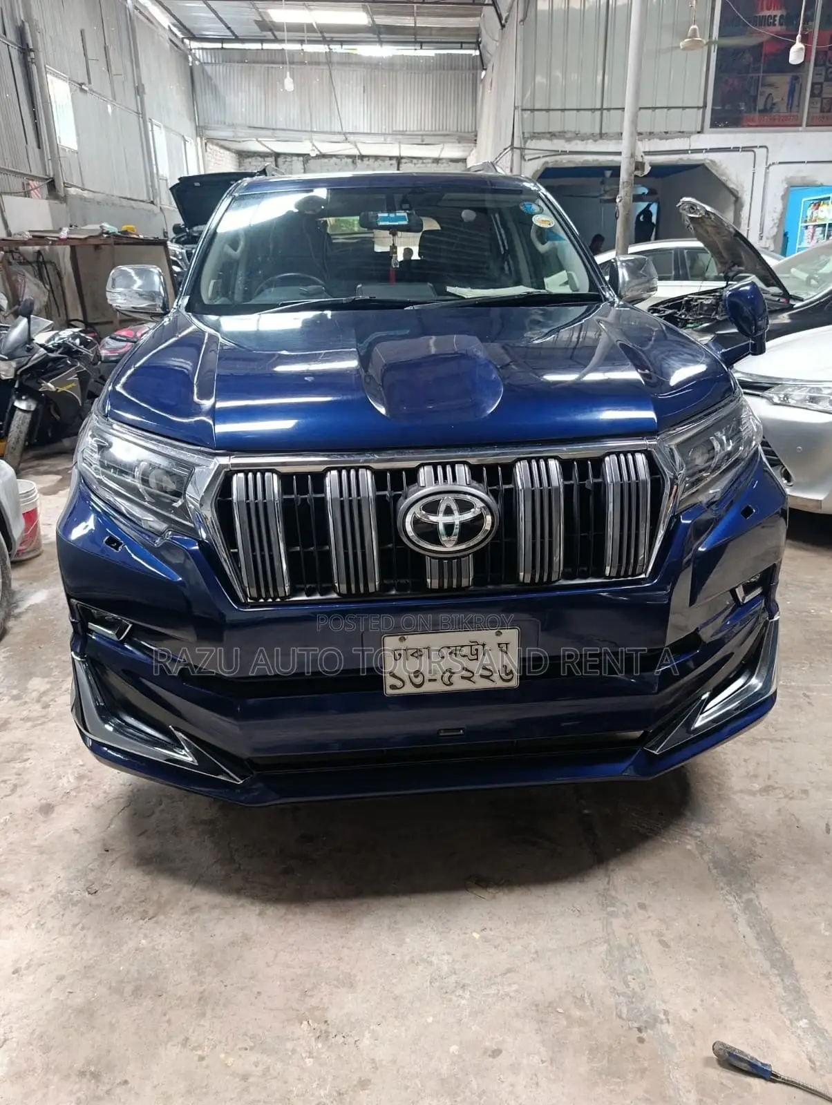 প্রাদো ভাড়ার জন্য
