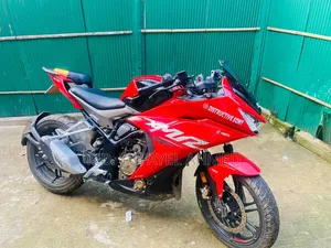 Hero Karizma XMR 210 2024 Red