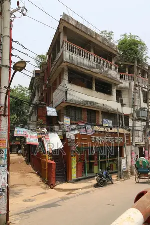 10-Bedroom House in Khilgaon for Sale
