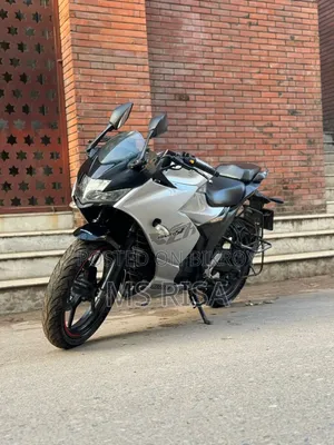 Suzuki Gixxer SF 2020 Silver