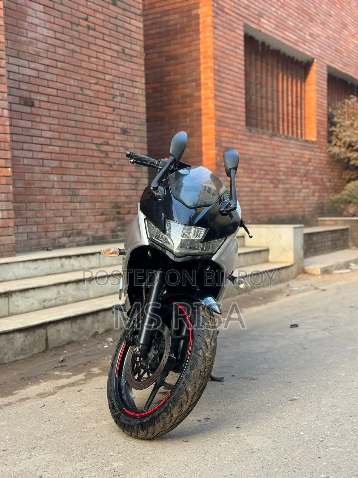 Suzuki Gixxer SF 2020 Silver