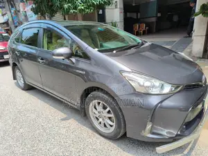 Toyota Prius 2015 Gray