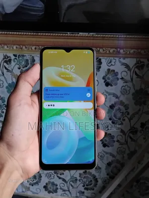 Vivo Y16 64 GB Gold