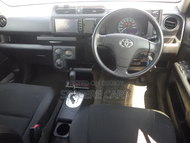 Toyota Probox 1.3 DX 2WD 2020 Silver
