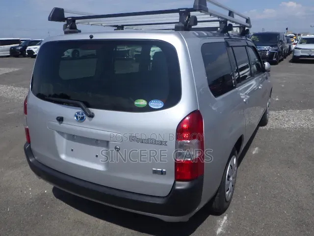 Toyota Probox 1.3 DX 2WD 2020 Silver