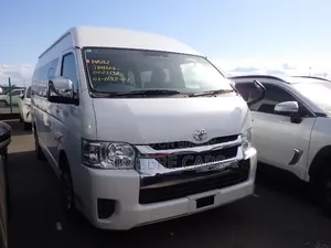 Toyota HiAce 2021 Pearl