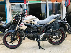 Suzuki Gixxer Monotone 2026 Orange
