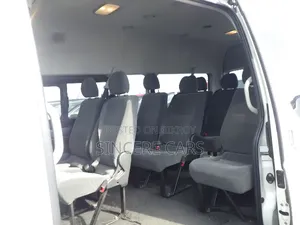 Toyota HiAce 2021 Pearl