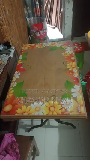 RFL Plastic Table