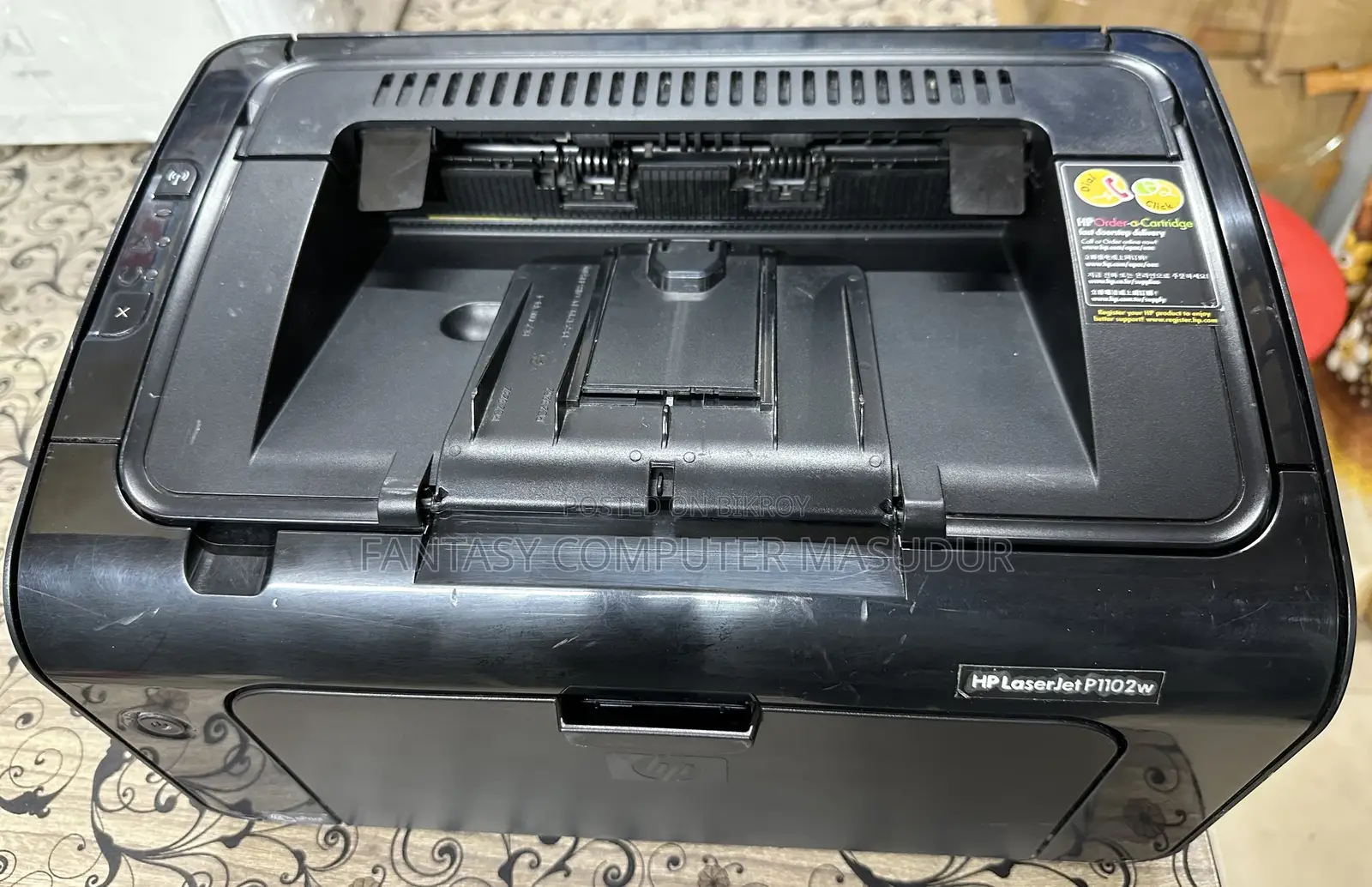 HP LaserJet P1102w