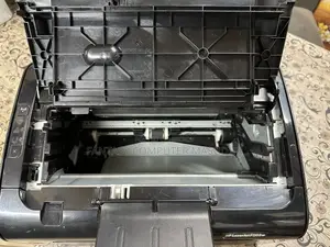 HP LaserJet P1102w