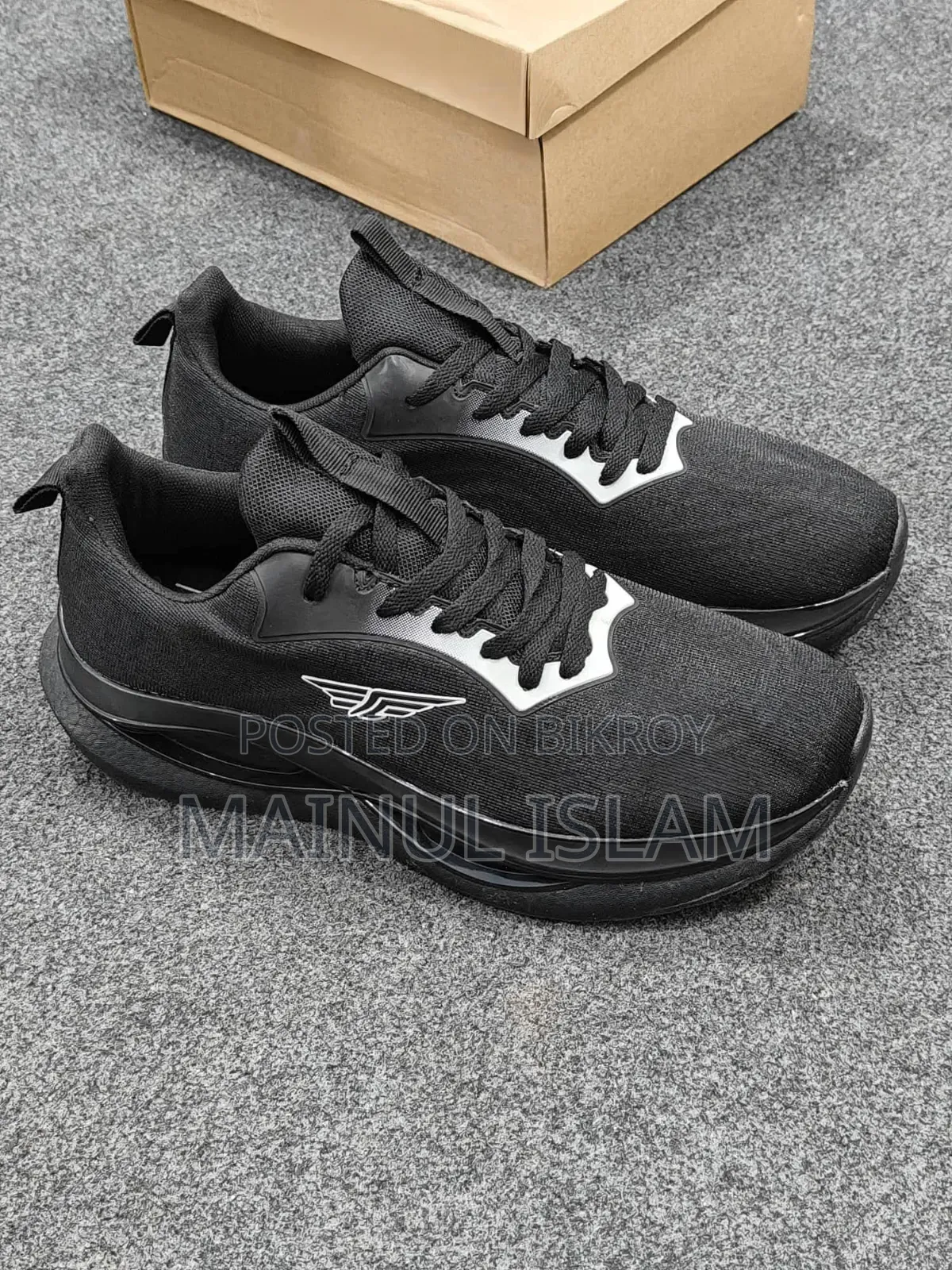 Redtape Sneakers (Size-42) Fixed