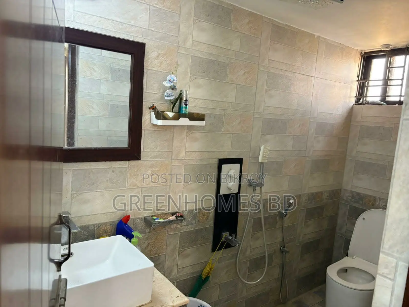 Furnished 3 Bedroom Apartment in Uttara, Diabari for sale