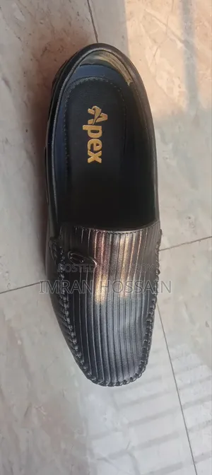 Loafer, Size-39, Brand Apex, Price -2,000