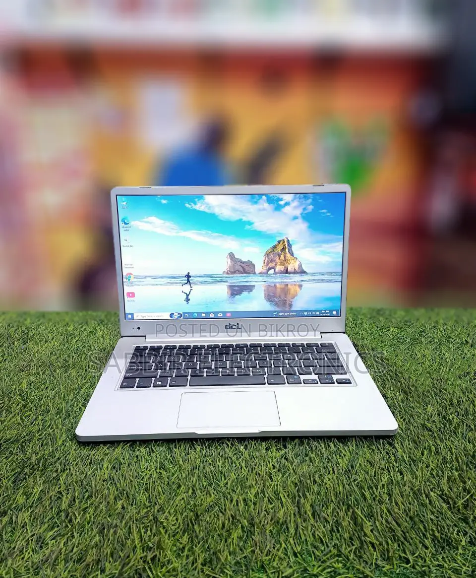 ল্যাপটপ 4GB Intel Core I3 SSD 128GB