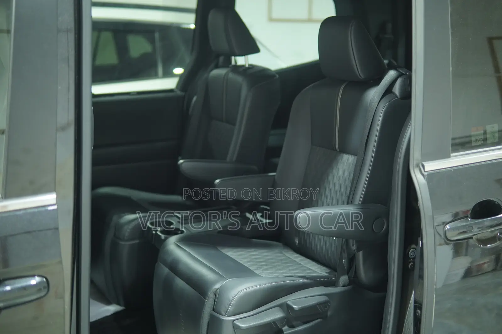 Toyota Noah 2023 Black