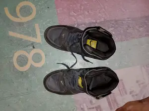Selling the shoes
