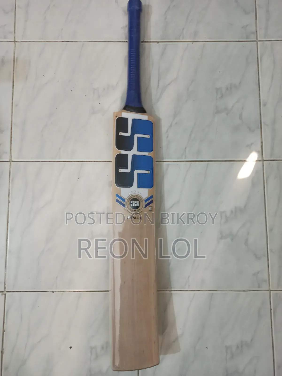 Ss Impact Cricket Bat
