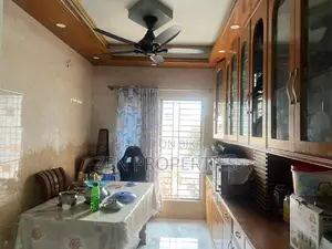 Furnished 4bdrm Apartment in Zen, Dhanmondi for Sale