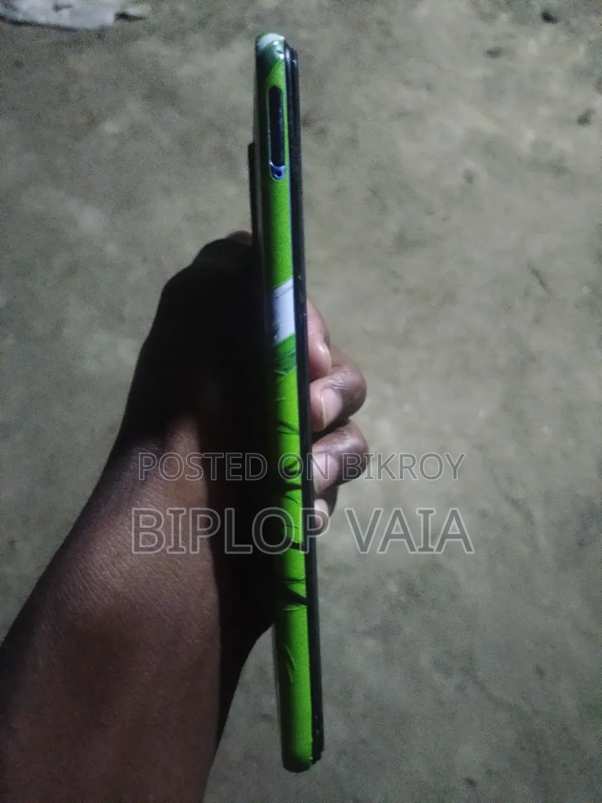 Vivo V21e 128 GB Purple
