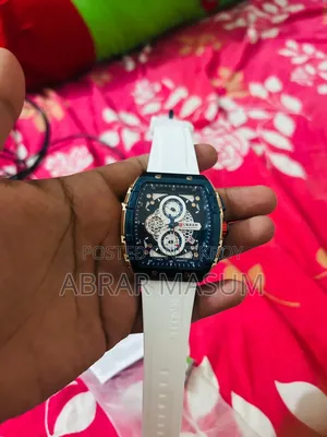 Curren Watch
