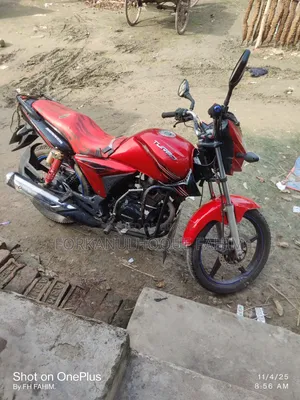 Runner Turbo 125 2021 Red