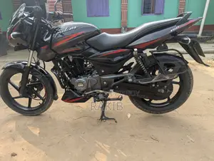 Bajaj Pulsar 150 2019 Red