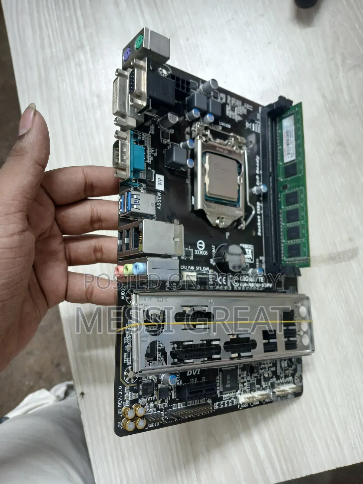Gigabyte H81m Bord I3 4gen Processor and Ram Combo