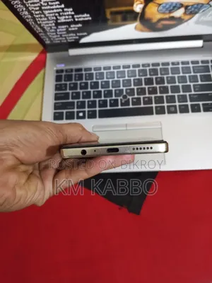 Tecno Camon 30 5G 256 GB Orange