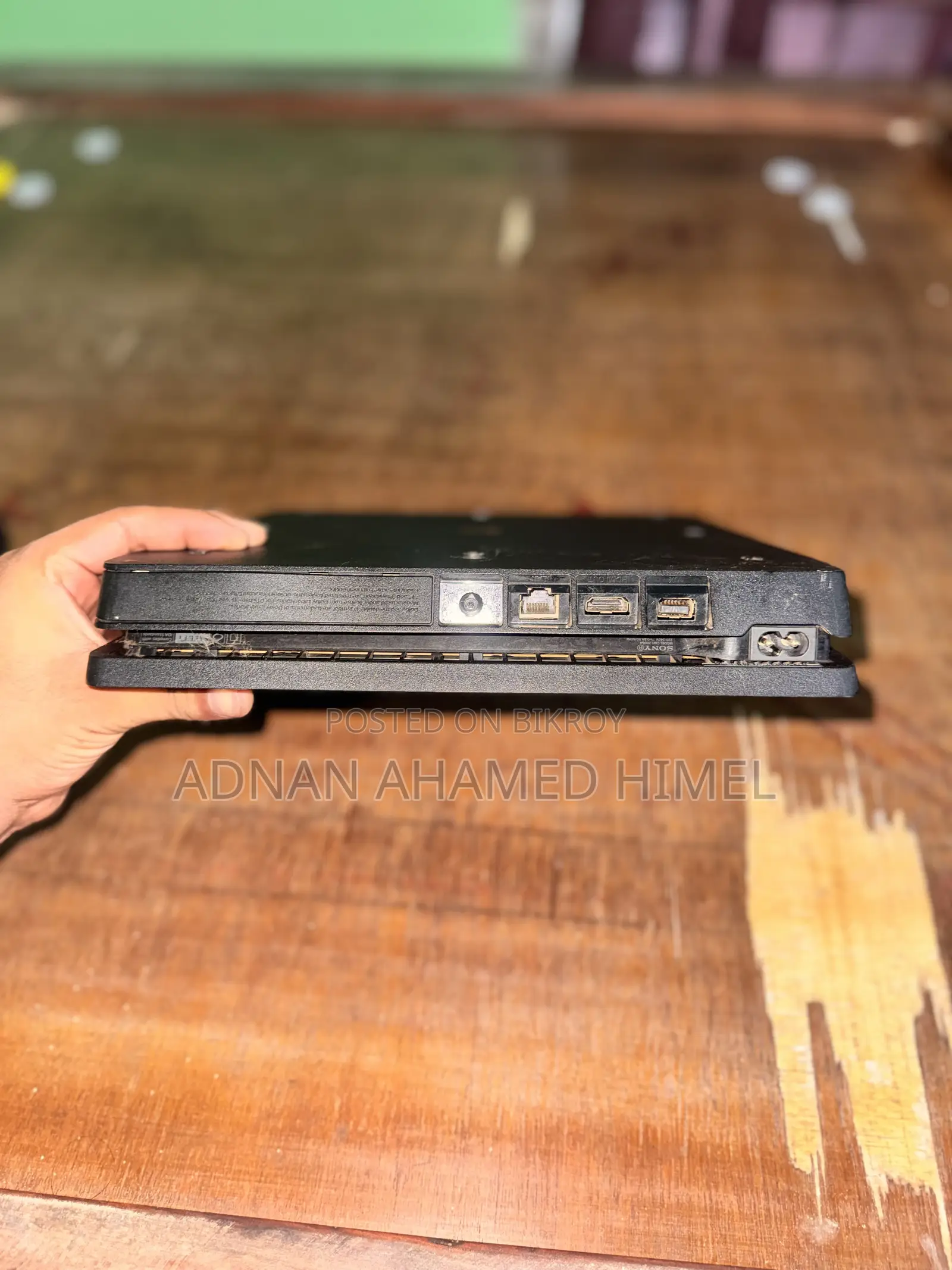 Ps4 Slim 1tb for Sale – 2 Controllers – Good Condition