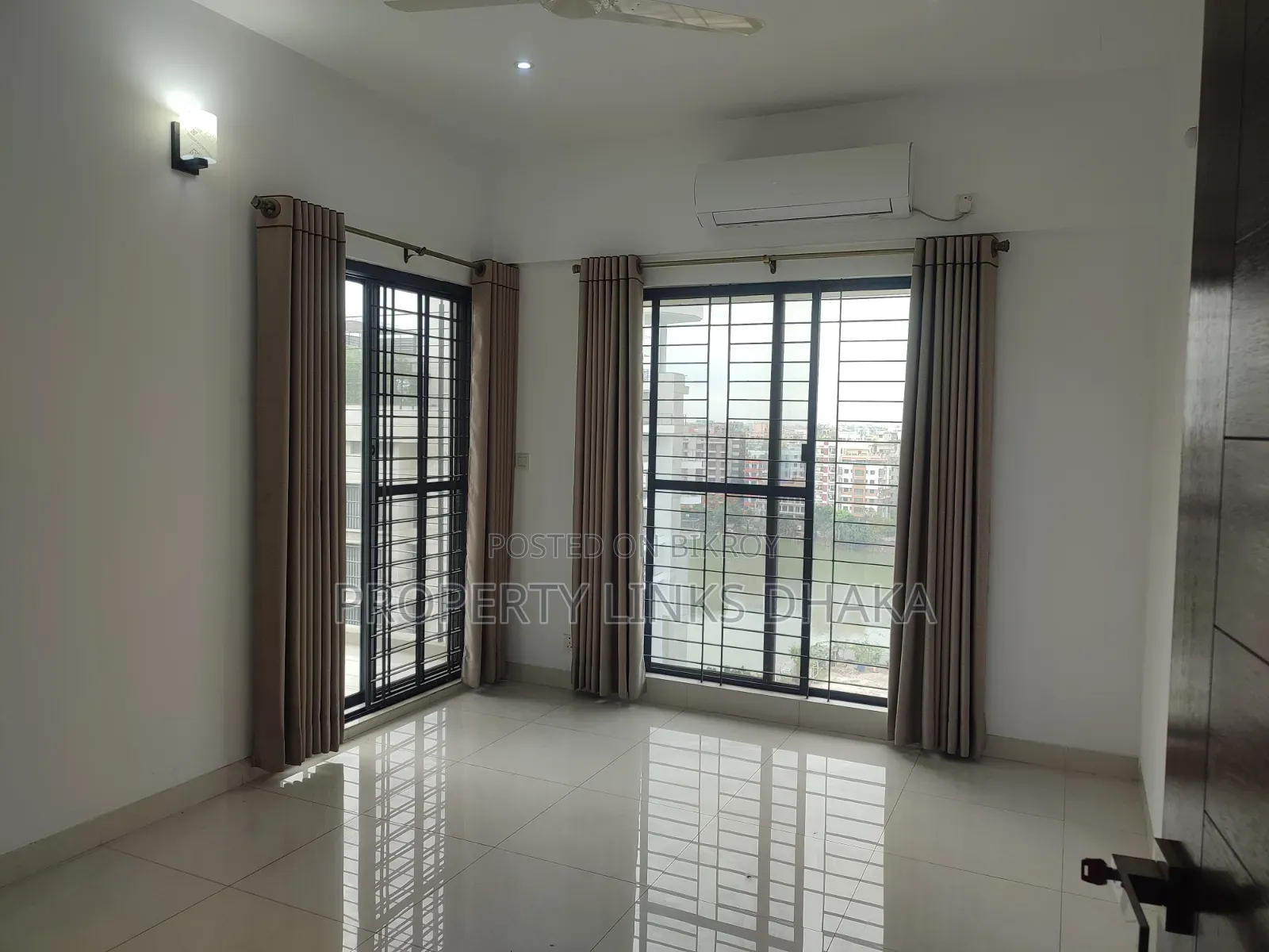 Furnished 4bdrm Apartment in Gulshan for Rent
