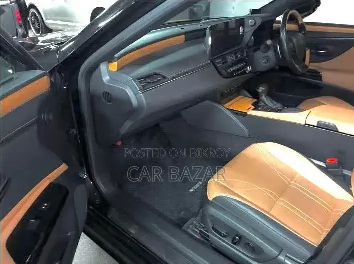 Lexus ES 300h Luxury 2021 Black