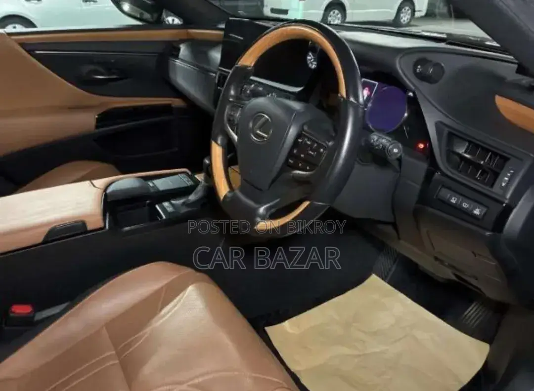 Lexus ES 300h Luxury 2021 Black