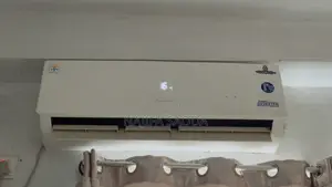Jamuna Air Conditioner Jedh 18 Doctor 1.5 Ton (Hot and Cool)