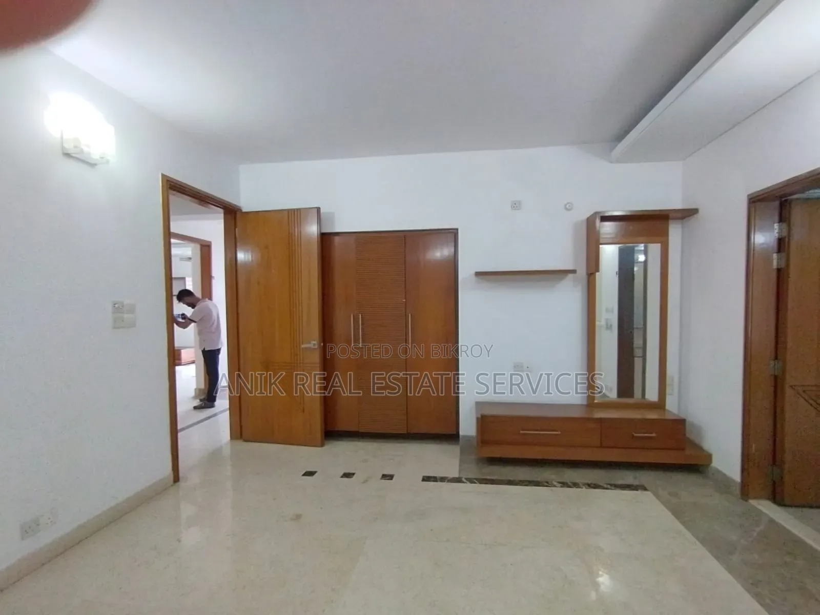 4-Bedroom Apartment in Anik Real Estate, Baridhara for Rent