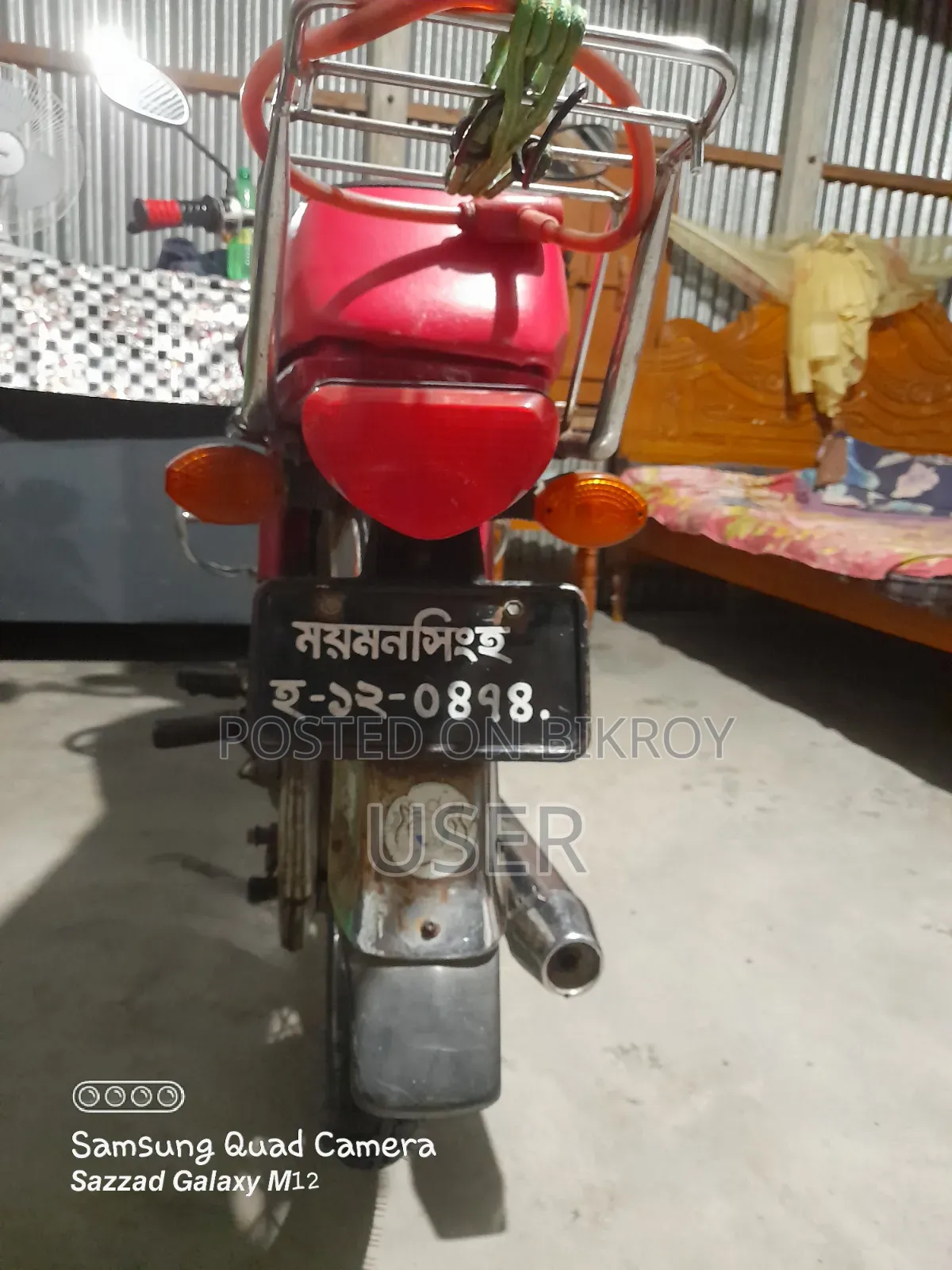 Honda 2002 Red