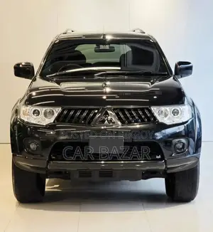 Mitsubishi Pajero Sport 2012 Black