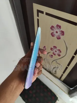 Vivo Y1s 32 GB Blue