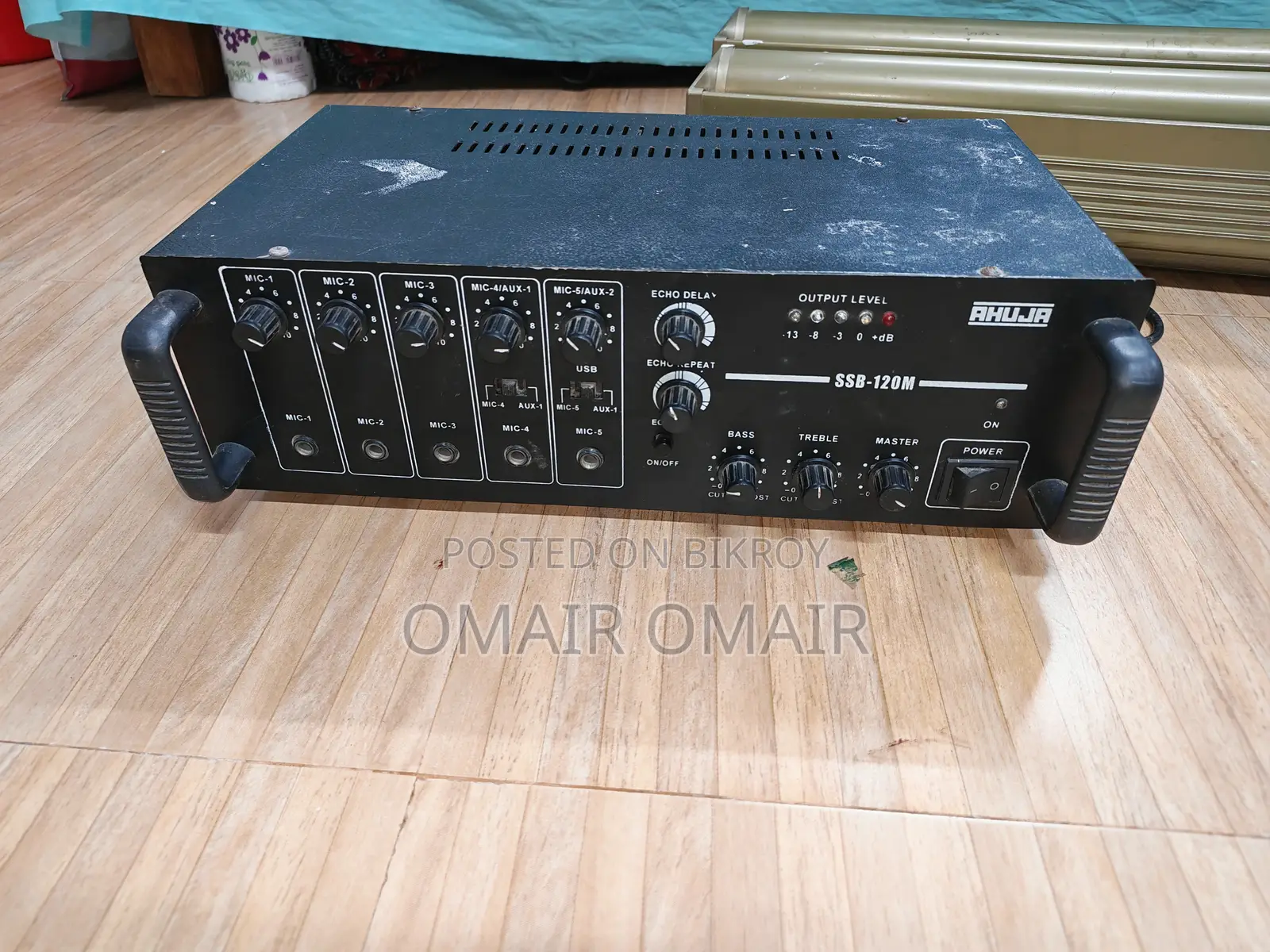 Amplifier With 2 Speaker Box