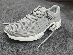 Knit Mesh Casual Sneakers