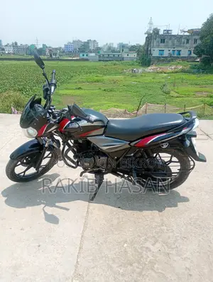 Bajaj Discover 125 2021 Black