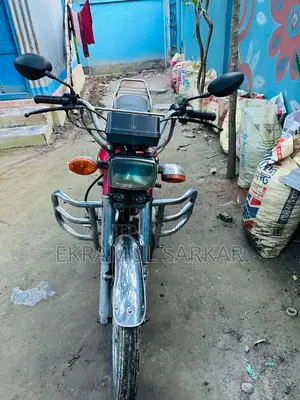 হোন্ডা সিজি১১০ ২০০৬ লাল